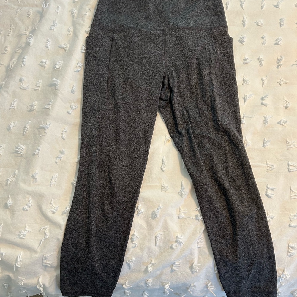 Gray High-Waisted Leggings